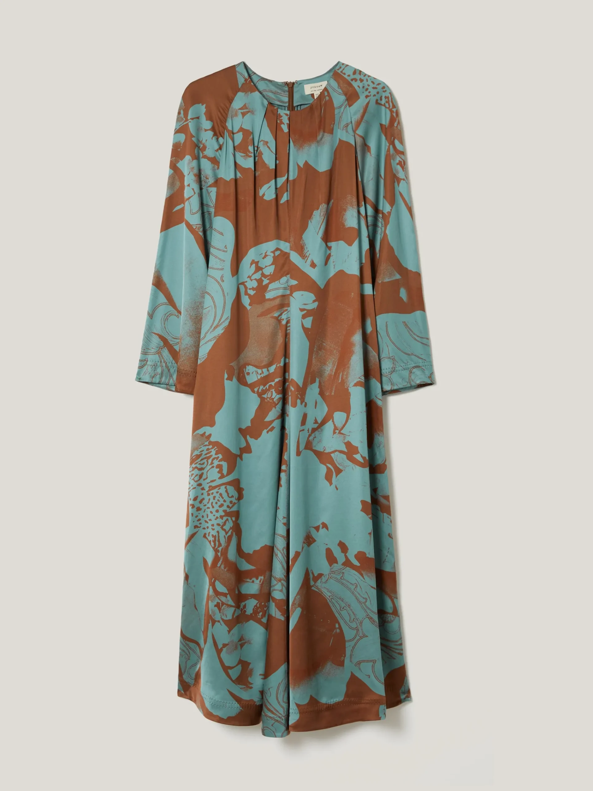 collage_stitch_detail_dre_6.webp Jigsaw Collage Stitch Detail Dress