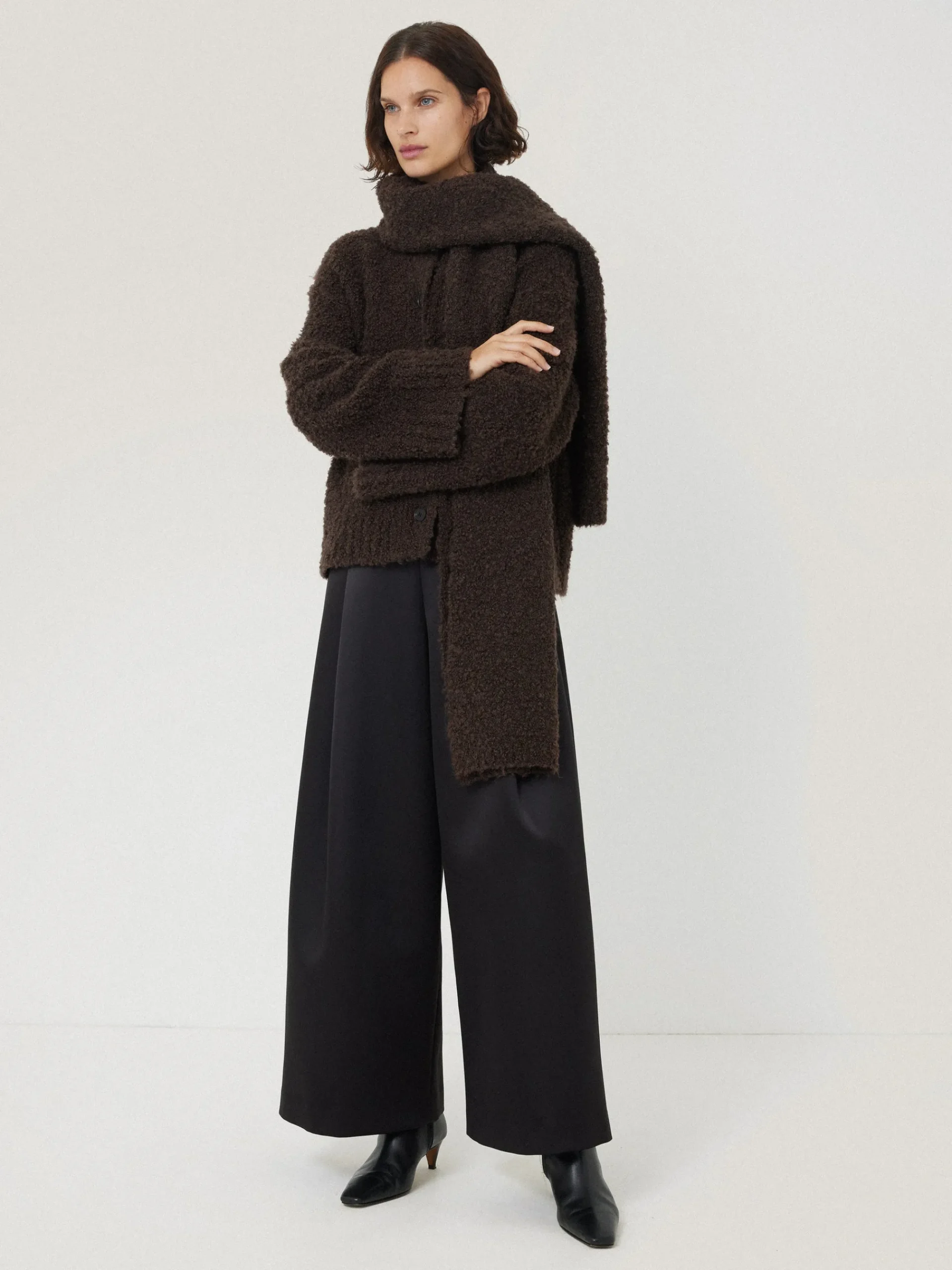 cosy_boucle_scarf_cardi_2.webp Jigsaw Cosy Boucle Scarf Cardi