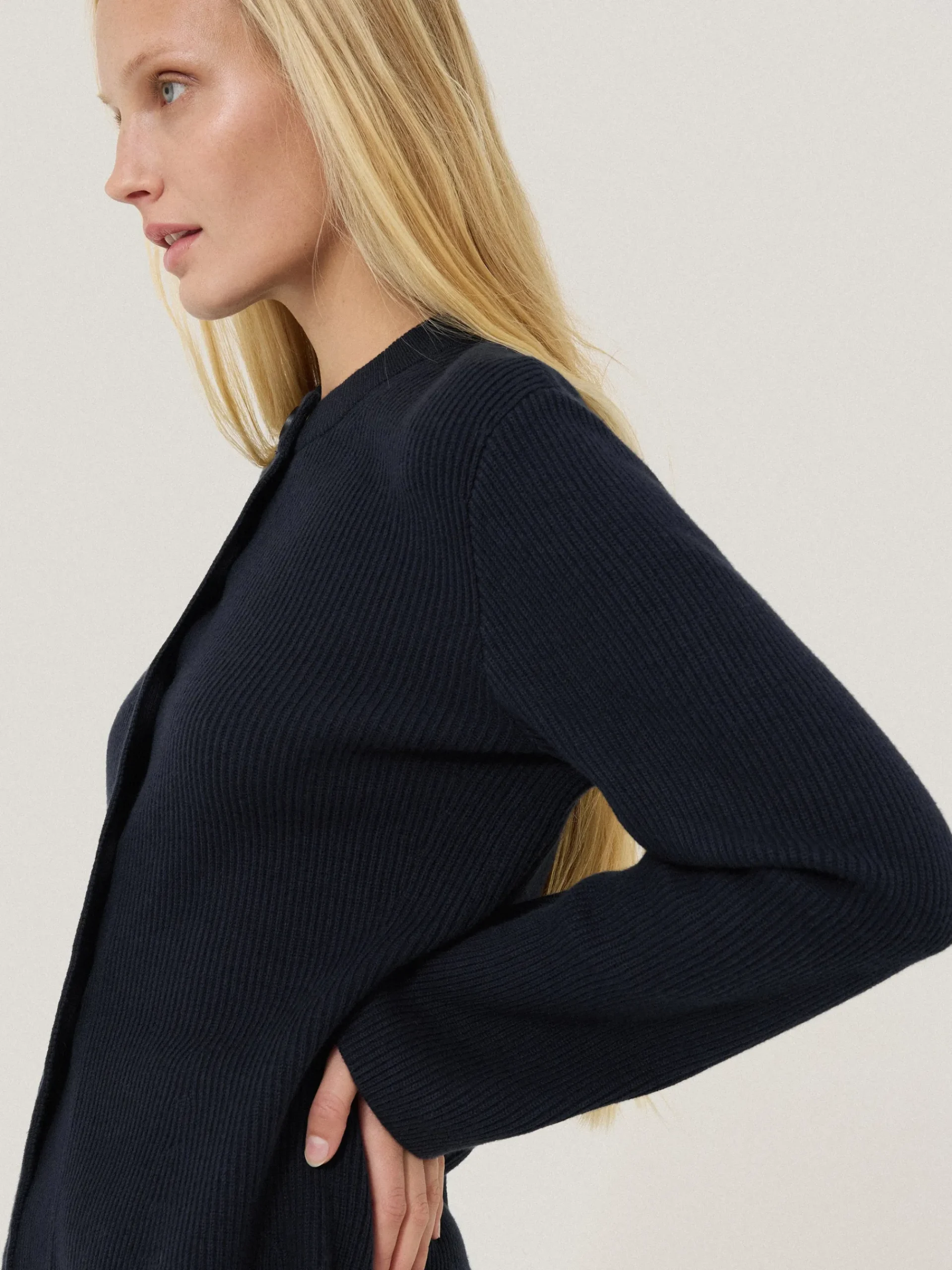 cotton_blend_knit_cardiga_1.webp Jigsaw Cotton Blend Knit Cardigan