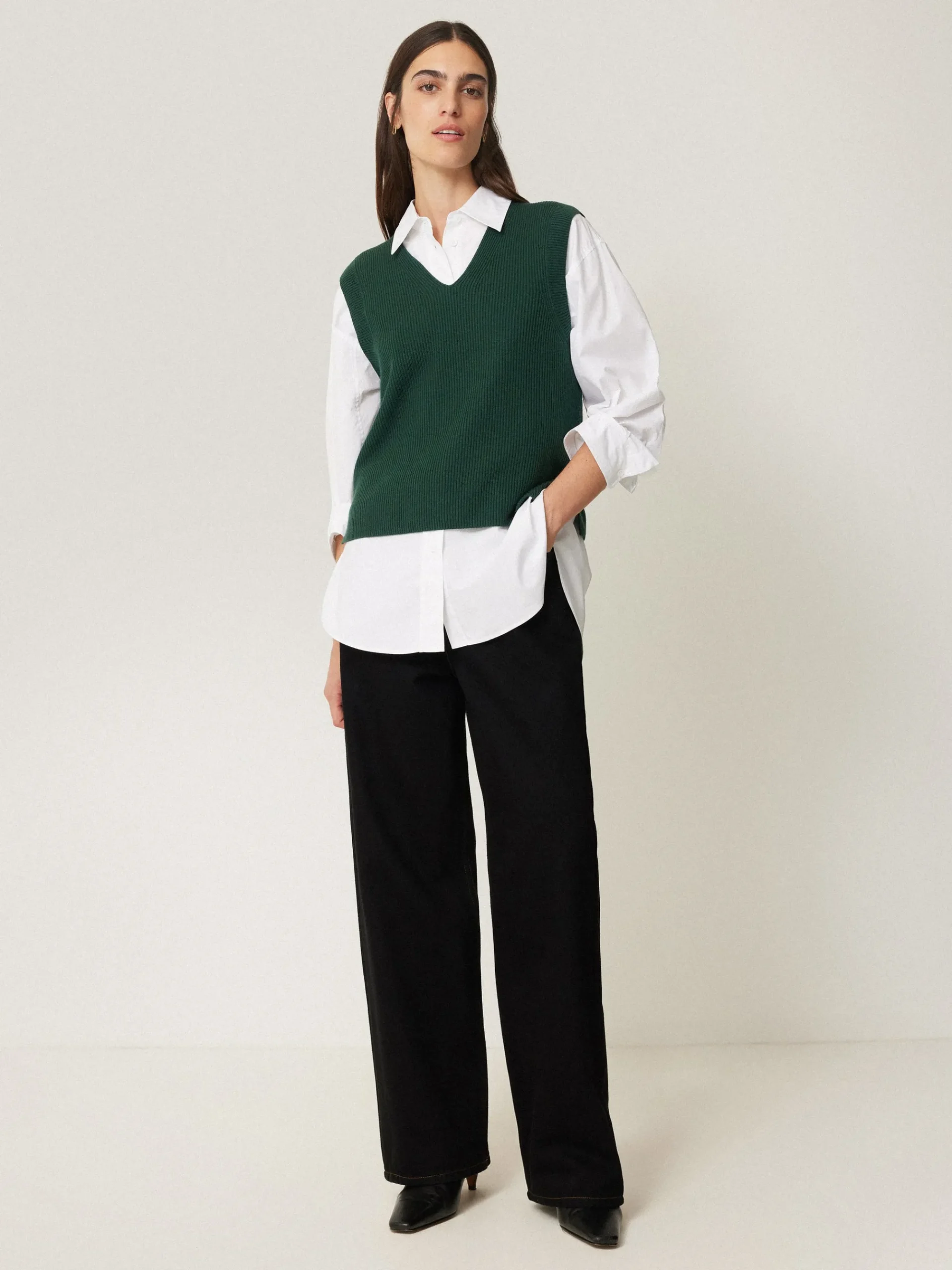 cotton_blend_v_neck_tank_2.webp Jigsaw Cotton Blend V Neck Tank