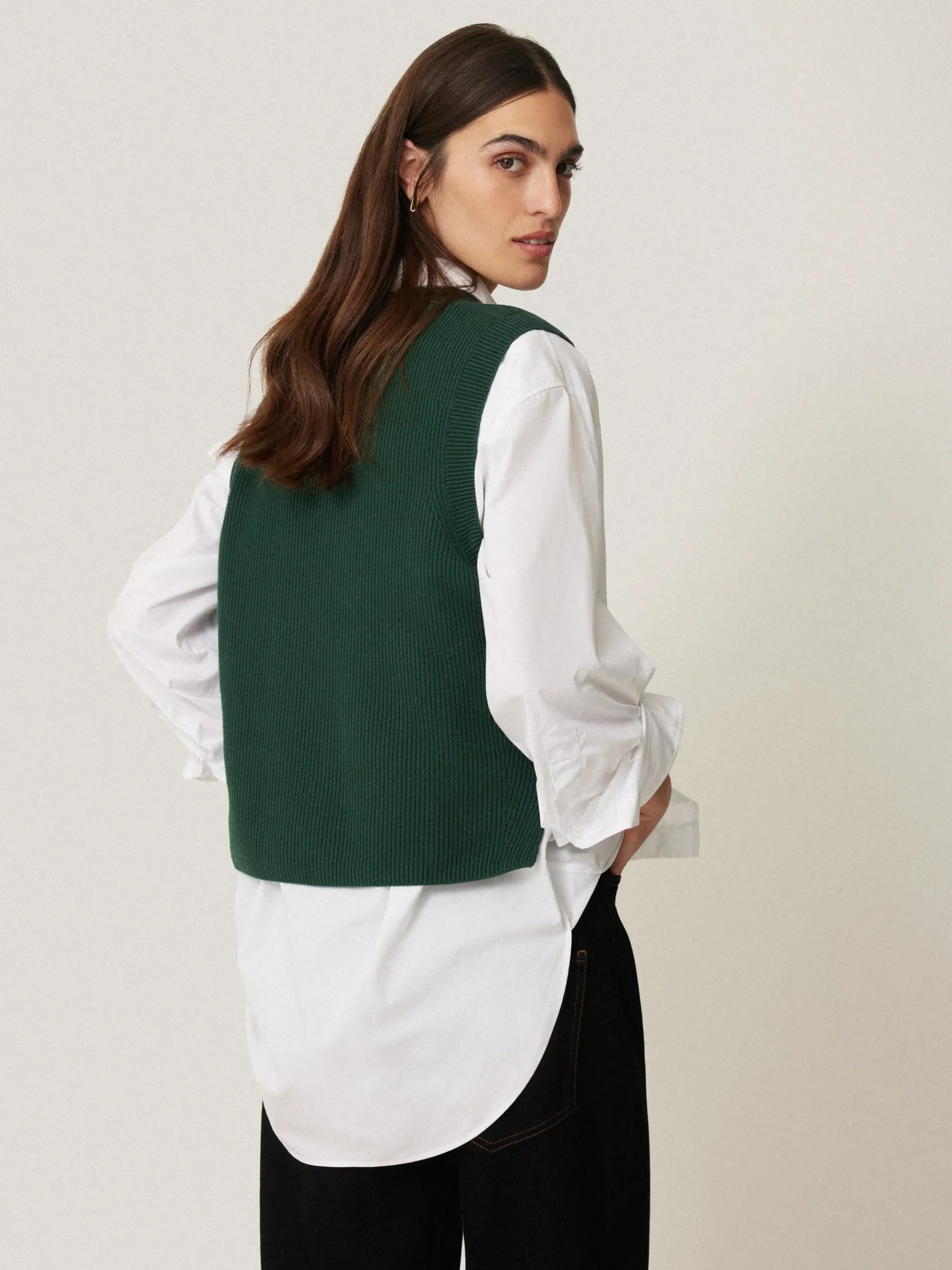 cotton_blend_v_neck_tank_4.webp Jigsaw Cotton Blend V Neck Tank