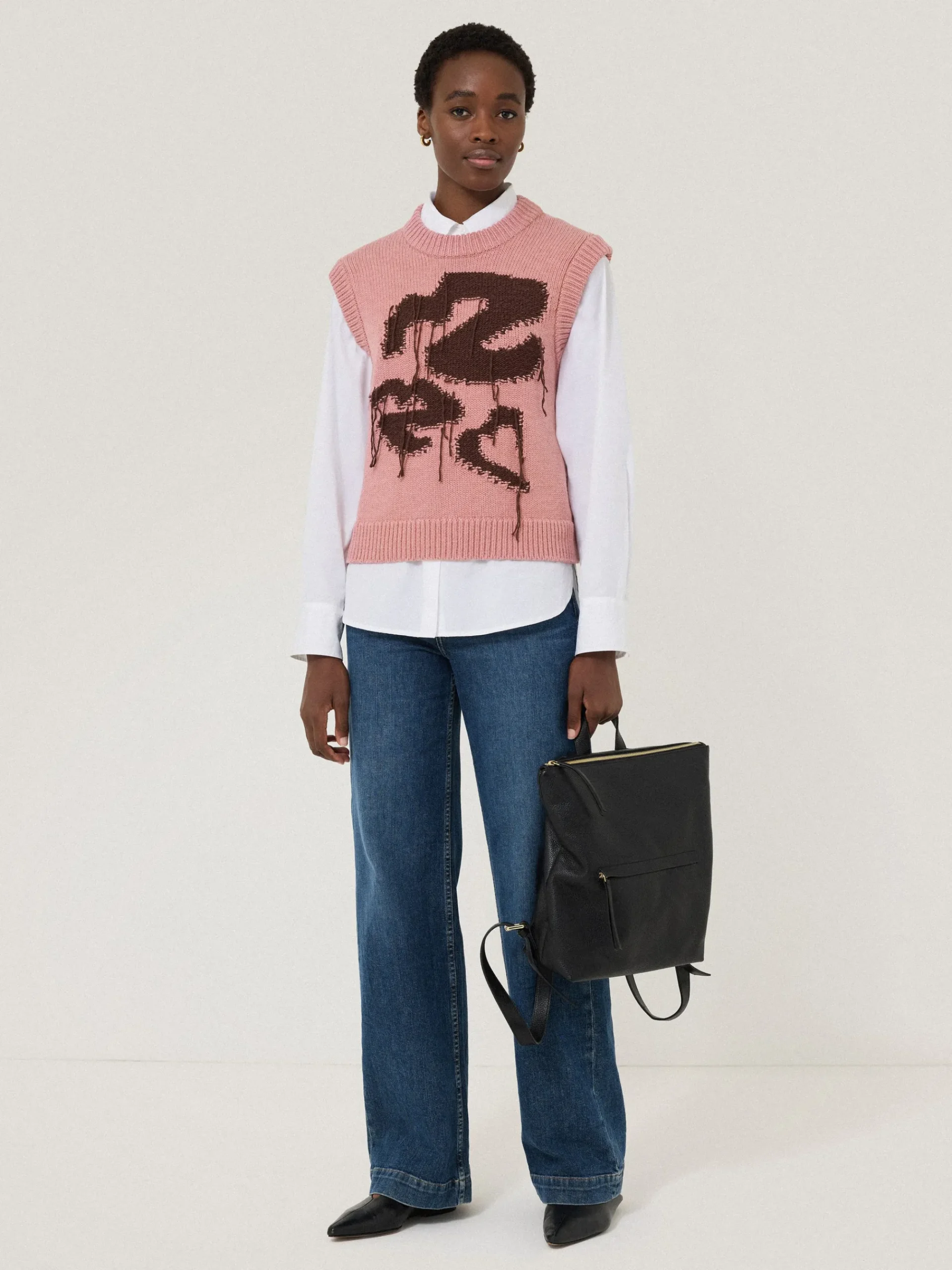 graffiti_lips_tank_5.webp Jigsaw Graffiti Lips Tank