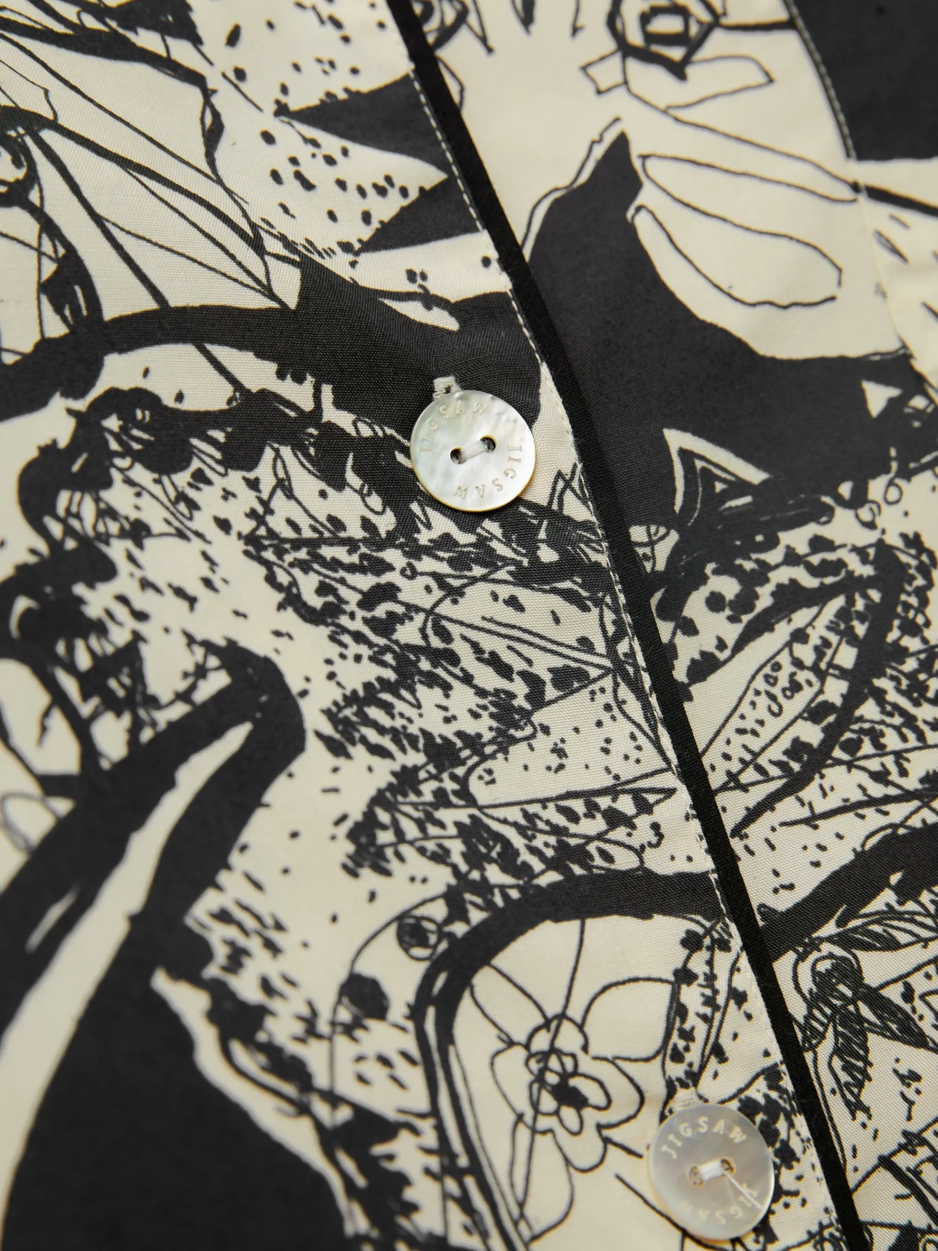 kings__queens_pyjama_5.webp Jigsaw Kings & Queens Pyjama