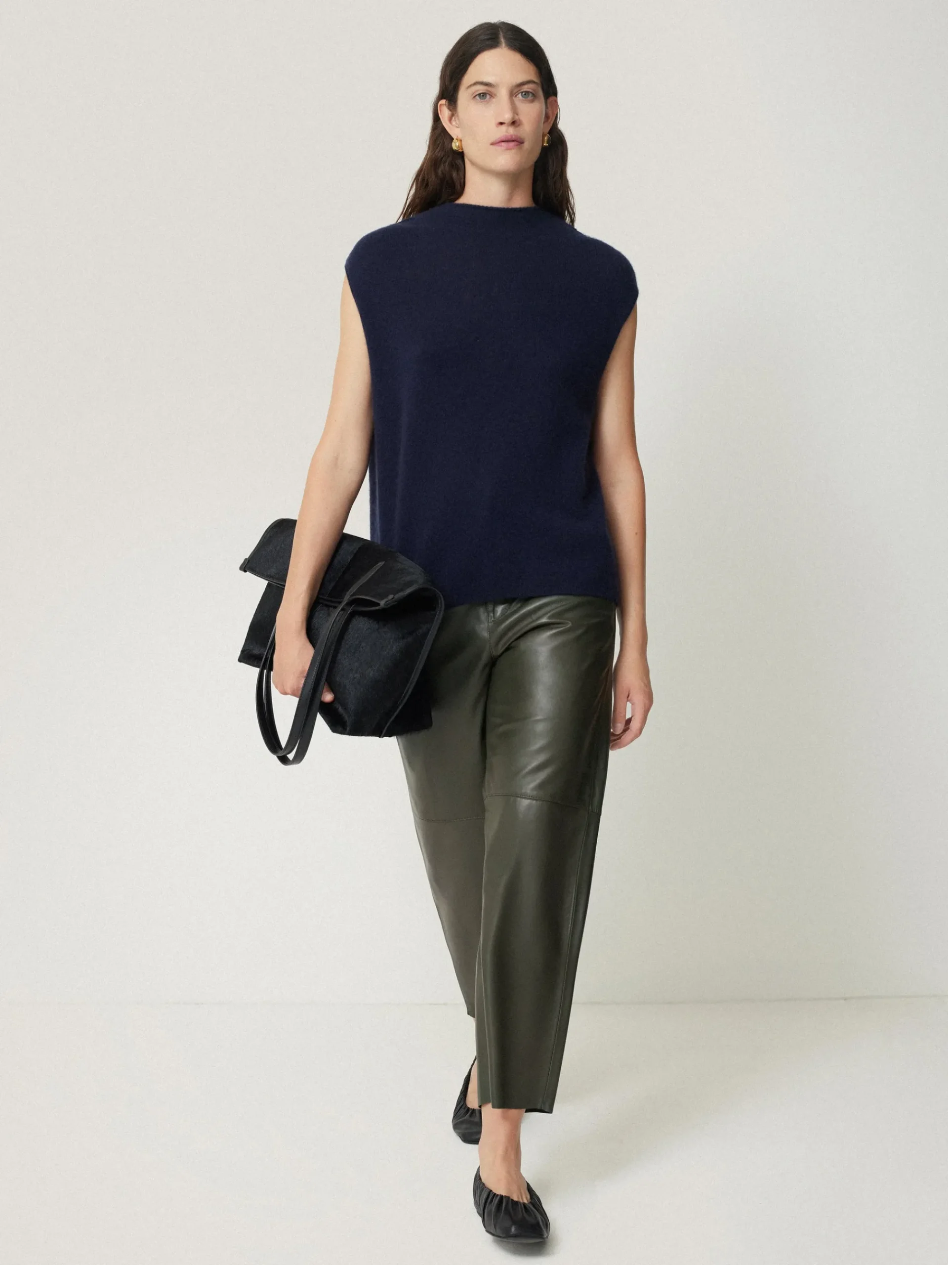 leather_barrel_leg_trouse_2-1.webp Jigsaw Leather Barrel Leg Trouser