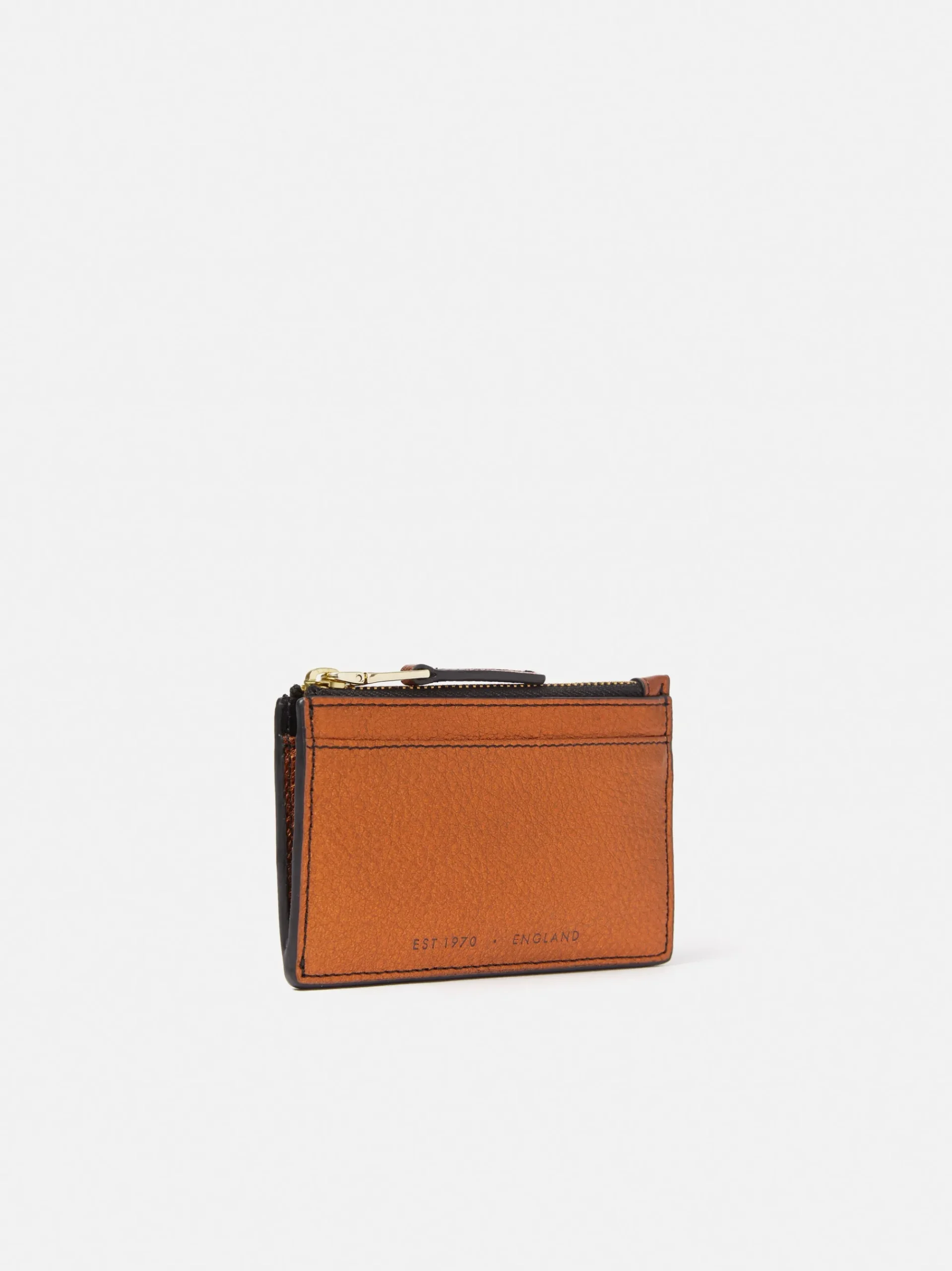 leather_ziptop_card_holde_1-1.webp Jigsaw Leather Ziptop Card Holder