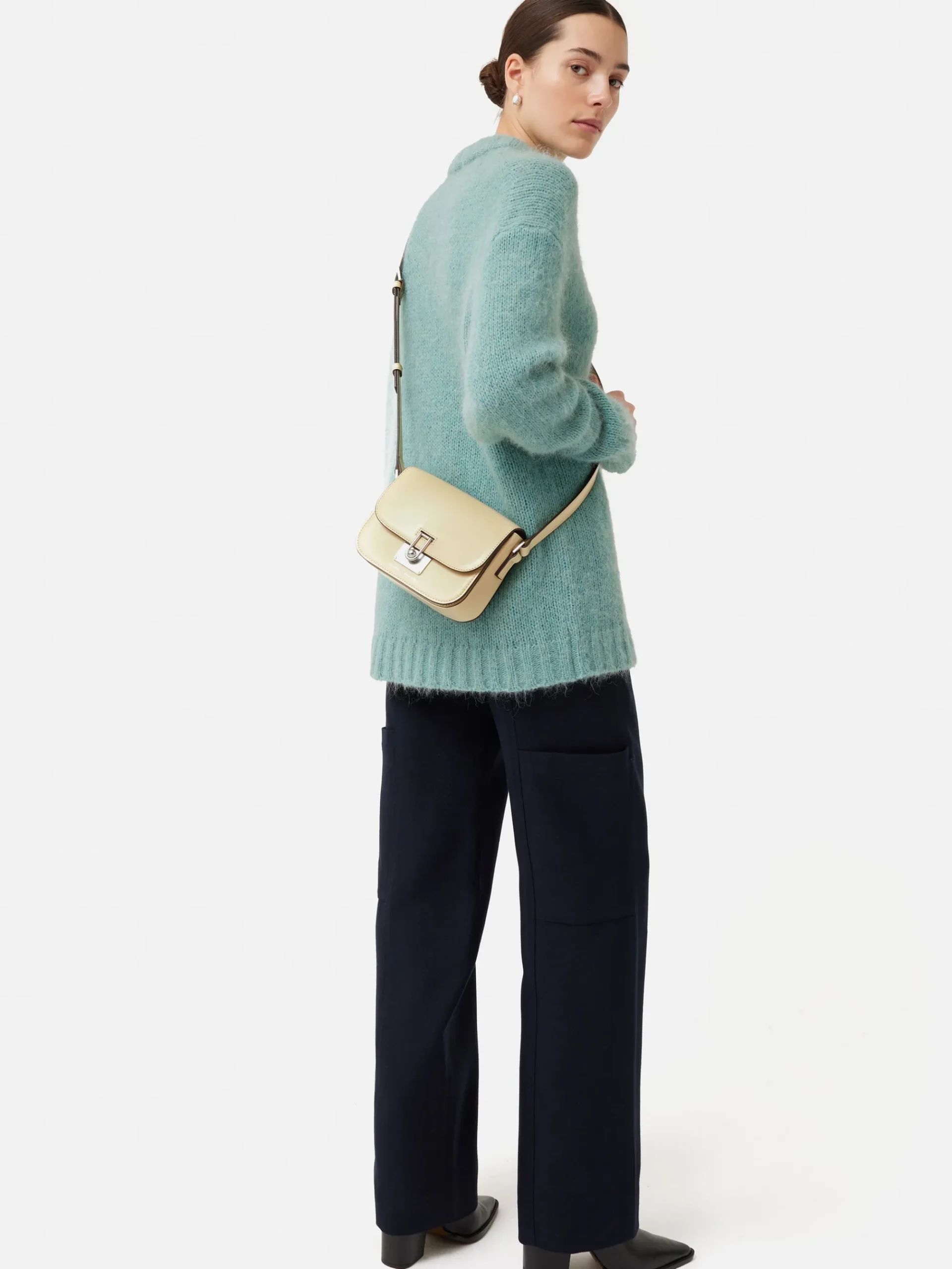 meret_crossbody_1-2.webp Jigsaw Meret Crossbody