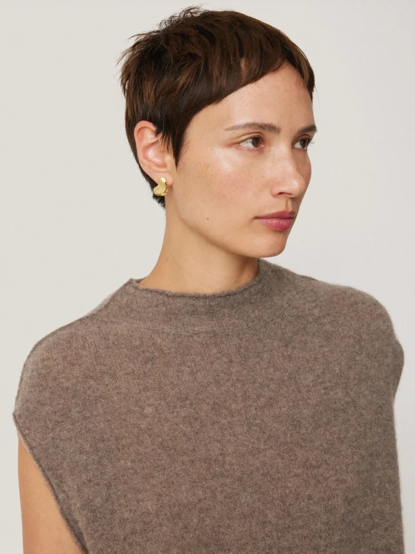 Jigsaw Molten Stud Earring