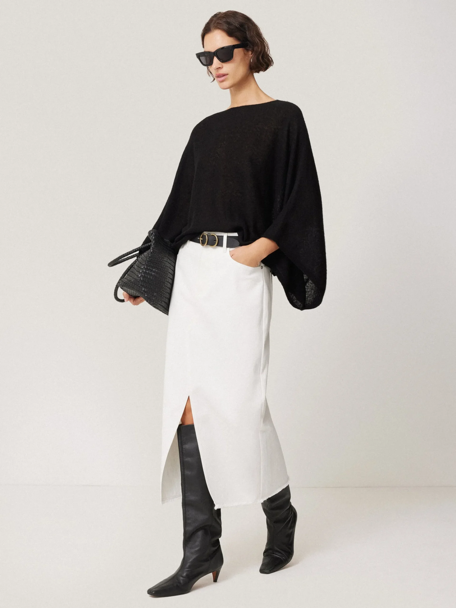 soft_gauzy_knit_poncho_ju_2.webp Jigsaw Soft Gauzy Knit Poncho Jumper